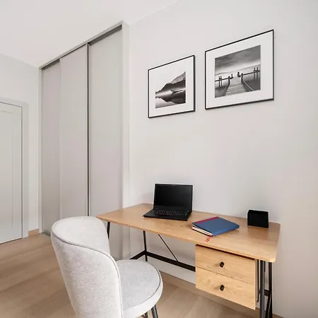 Apartament Prestige - 64m2, Parking, Office - By Rentujemy Łódź