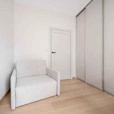 Prestige - 64m2, Parking, Office - By Rentujemy *