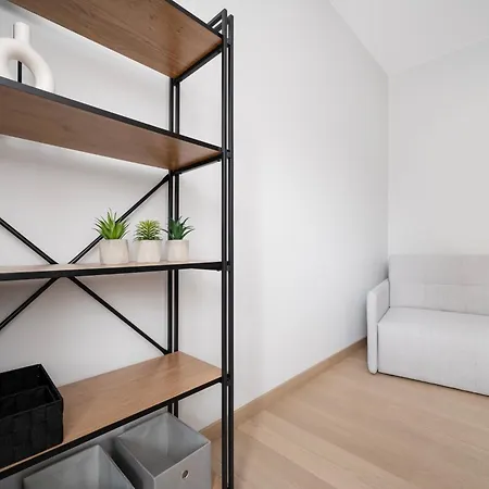 Prestige - 64m2, Parking, Office - By Rentujemy *