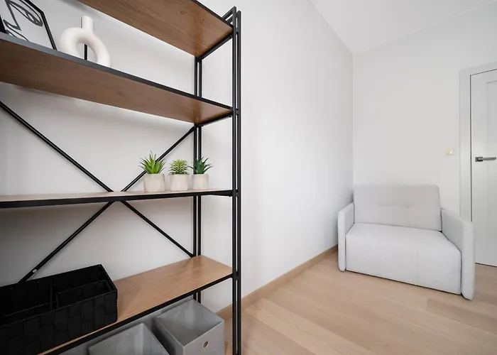 Prestige - 64m2, Parking, Office - By Rentujemy *